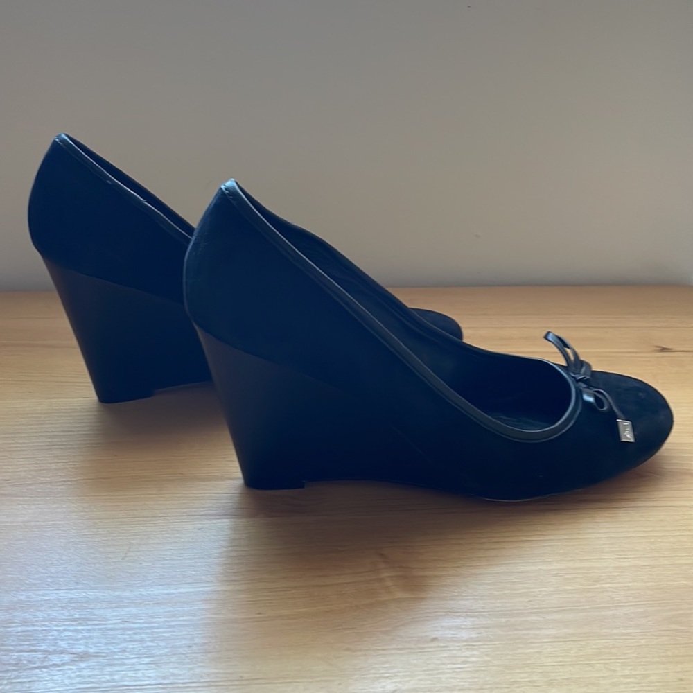 Coach Black Suede Wedge Shoes. - Picture 14 of 16